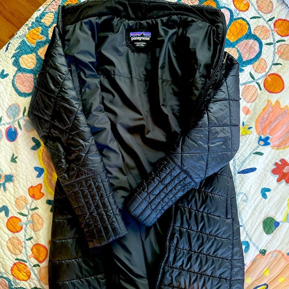 Patagonia Black Radalie Lightweight Parka - Picture 6 of 8